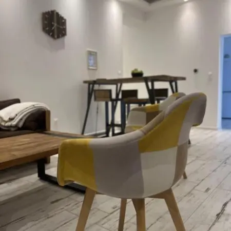 بيت للعطل Maison Bel Air *