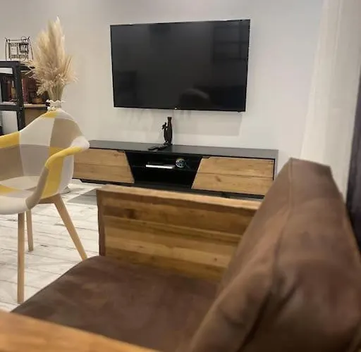 Maison Bel Air بيت للعطل