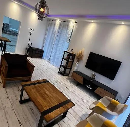 Maison Bel Air بيت للعطل *