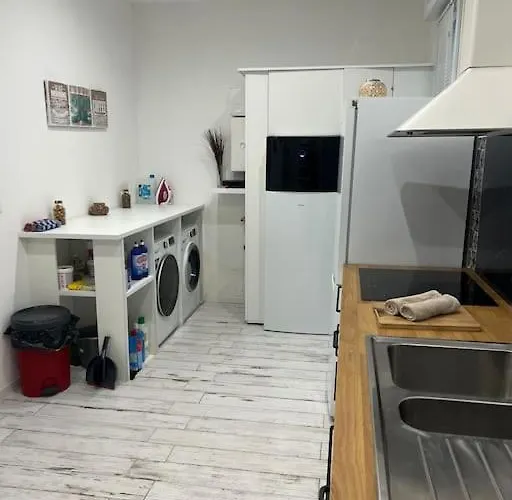 Maison Bel Air بيت للعطل