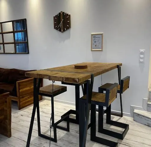 Maison Bel Air بيت للعطل